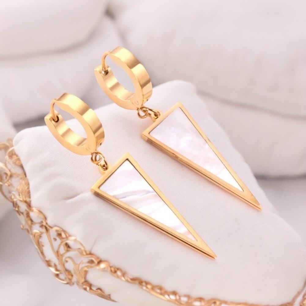 NEW 18K yellow gold plated triangle hoop drop earrings jewelry B8A